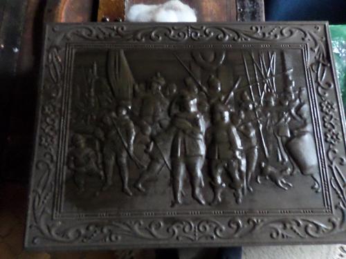 Large Biscuit Tin. Victoria Biscuits 'McVities' (1 of 6) Large Biscuit Tin. Victoria Biscuits 'McVities' (1 of 6)