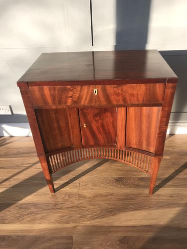 Elegant Early 19th Continental Concave Side Cupboard / Cabinet (1 of 5)