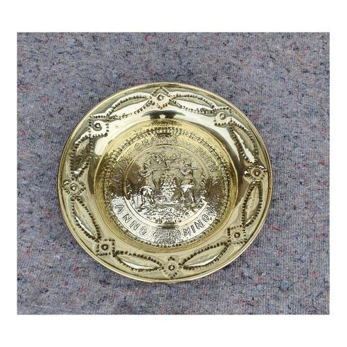 19th Century Nuremberg Brass Alms Dish (1 of 5) 19th Century Nuremberg Brass Alms Dish (1 of 5)