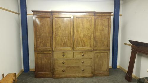 Mahogany Victorian Wardrobe (1 of 10)