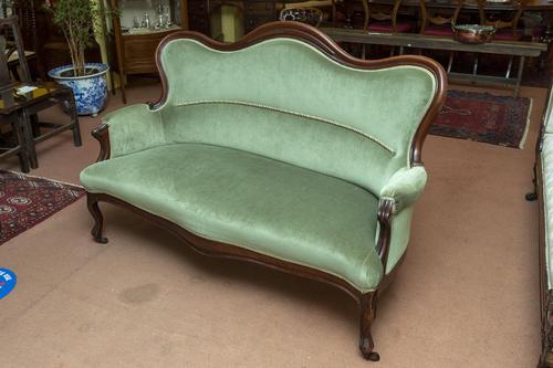 French Style Sofa (1 of 5) French Style Sofa (1 of 5)