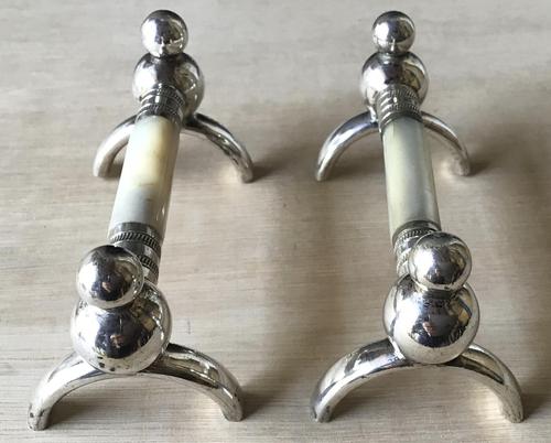 Pair of Victorian Silver Plated & Mother of Pearl Knife Rests (1 of 4) Pair of Victorian Silver Plated & Mother of Pearl Knife Rests (1 of 4)