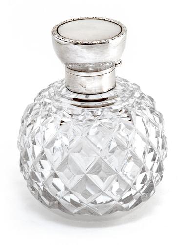 Antique Globe Shaped Cut Glass and Silver Lidded Perfume Bottle (1 of 4) Antique Globe Shaped Cut Glass and Silver Lidded Perfume Bottle (1 of 4)