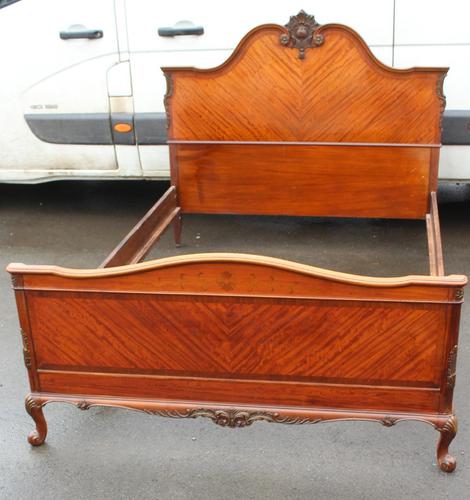 1900's Large Double Mahogany Bed Frame (1 of 4) 1900's Large Double Mahogany Bed Frame (1 of 4)