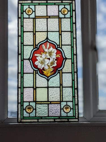 Rare Early Victorian Stained Glass Panel with Hand Painted Lilies (1 of 8)