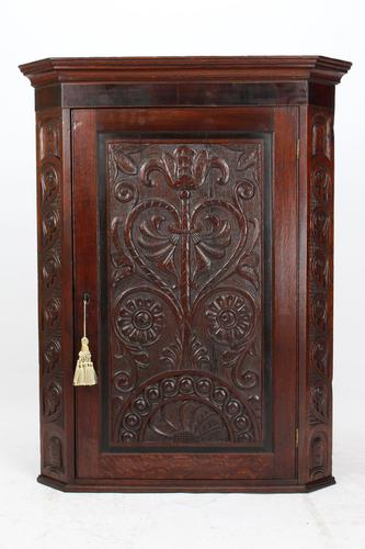 Victorian Gothic Revival Oak Corner Cupboard (1 of 13)