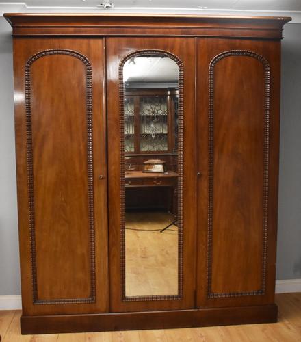 Victorian Mahogany Three Door Wardrobe (1 of 11)