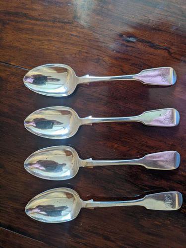 Set of Four Solid Silver Tea Spoons (1 of 5) Set of Four Solid Silver Tea Spoons (1 of 5)
