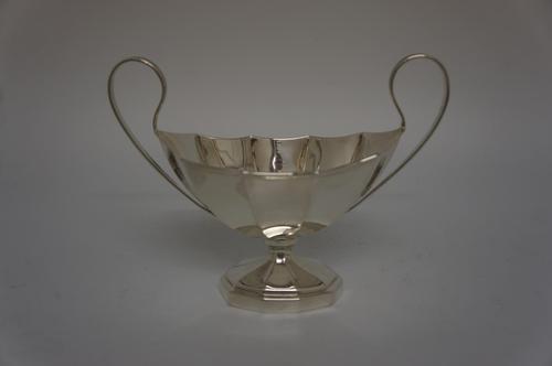 Silver sweetmeat dish (1 of 3) Silver sweetmeat dish (1 of 3)