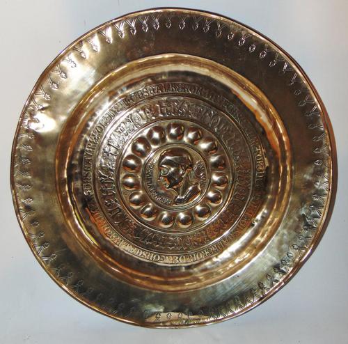16th. century Nuremberg brass alms dish (1 of 6) 16th. century Nuremberg brass alms dish (1 of 6)