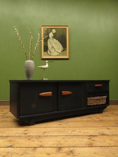 Vintage Mid Century Black Painted Sideboard, TV Cabinet with Basket, Gothic (1 of 14) Vintage Mid Century Black Painted Sideboard, TV Cabinet with Basket, Gothic (1 of 14)