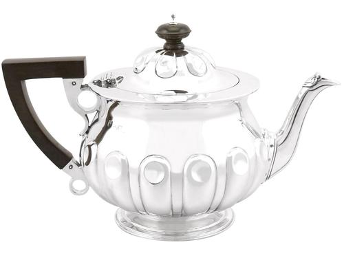 Sterling Silver Teapot by Reid & Sons - Arts & Crafts Style - Antique Edwardian 1904 (1 of 9) Sterling Silver Teapot by Reid & Sons - Arts & Crafts Style - Antique Edwardian 1904 (1 of 9)