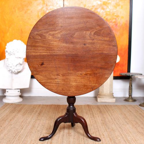 Georgian Tripod Table Tilt Top Mahogany Folding (1 of 9) Georgian Tripod Table Tilt Top Mahogany Folding (1 of 9)