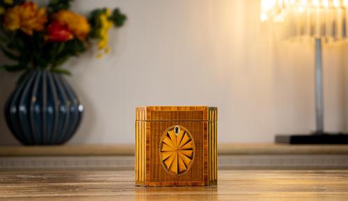 Collectors Harewood Georgian Single Tea Caddy c.1790 (1 of 13)