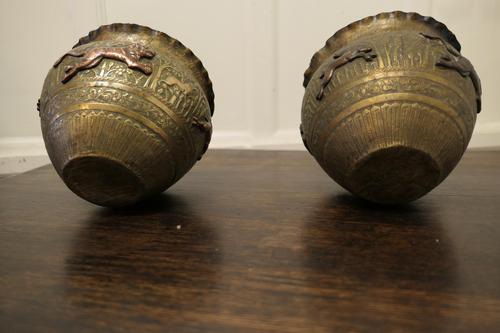 A Pair of 19th Century North African Brass and Copper Jardiniere Pots (1 of 9) A Pair of 19th Century North African Brass and Copper Jardiniere Pots (1 of 9)