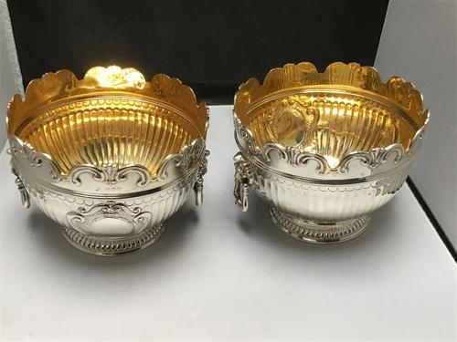 Excellent Pair of Solid Silver Bowls (1 of 5)