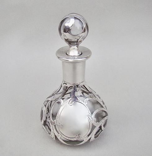 Exquisite Overlay Sterling Silver & Glass Scent Bottle c.1900 (1 of 8) Exquisite Overlay Sterling Silver & Glass Scent Bottle c.1900 (1 of 8)