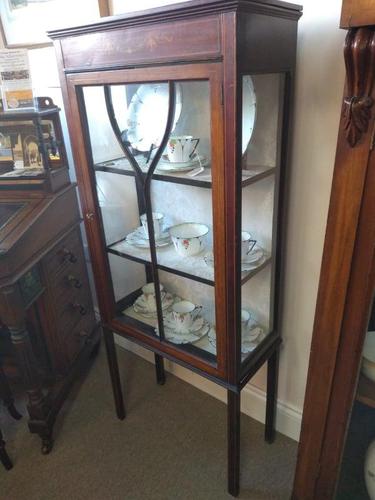 Pair of Edwardian Glazed Mahogany Display Cabinet with 2 Shelves (1 of 8) Pair of Edwardian Glazed Mahogany Display Cabinet with 2 Shelves (1 of 8)