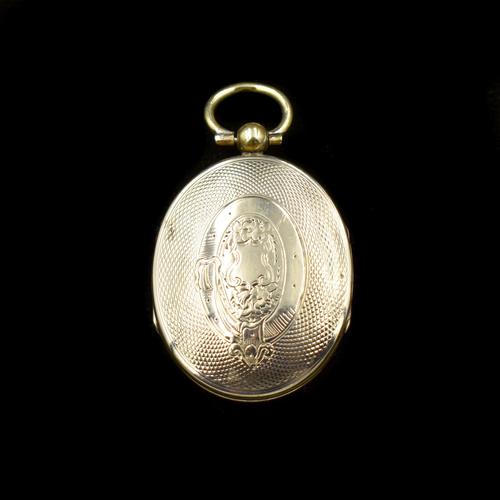 Antique Victorian Rolled Gold Four 4 Picture Double Sided Family Locket Pendant (1 of 9) Antique Victorian Rolled Gold Four 4 Picture Double Sided Family Locket Pendant (1 of 9)
