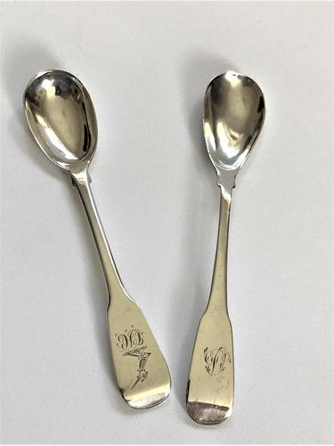 Two 19th Century Irish Silver Mustard Spoons (1 of 5) Two 19th Century Irish Silver Mustard Spoons (1 of 5)