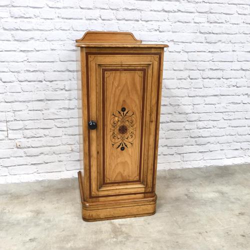 Victorian Decorated Pine Pot Cupboard (1 of 7) Victorian Decorated Pine Pot Cupboard (1 of 7)