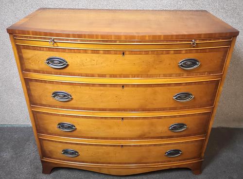 Yew Wood Bow Front Chest of Drawers / Reprodux Bevan Funnel (1 of 10)