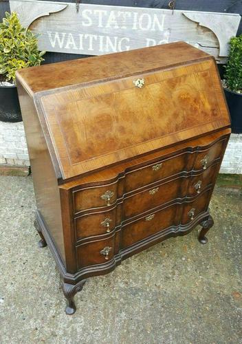 Queen Anne Burr Walnut Bureau (1 of 4)