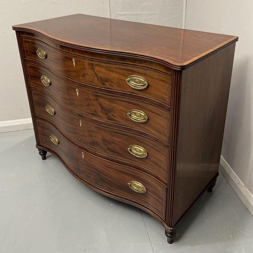 Georgian Mahogany Inlaid Serpentine Chest of Drawerrs (1 of 11) Georgian Mahogany Inlaid Serpentine Chest of Drawerrs (1 of 11)