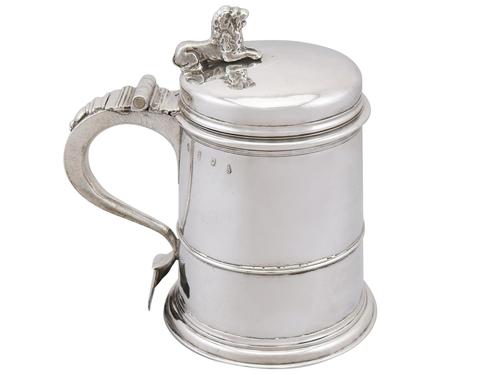 Britannia Standard Silver Quart Tankard - Antique Queen Anne 1704 (1 of 13) Britannia Standard Silver Quart Tankard - Antique Queen Anne 1704 (1 of 13)