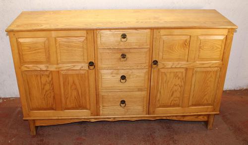 Lovely 1960s Burr Ash Sideboard in a Shaker Style (1 of 5)