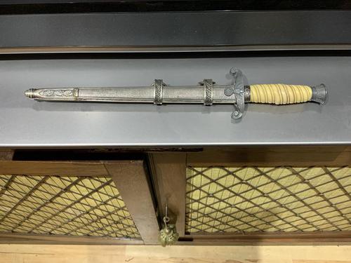 German Army Officer’s Dress Dagger (1 of 30) German Army Officer’s Dress Dagger (1 of 30)