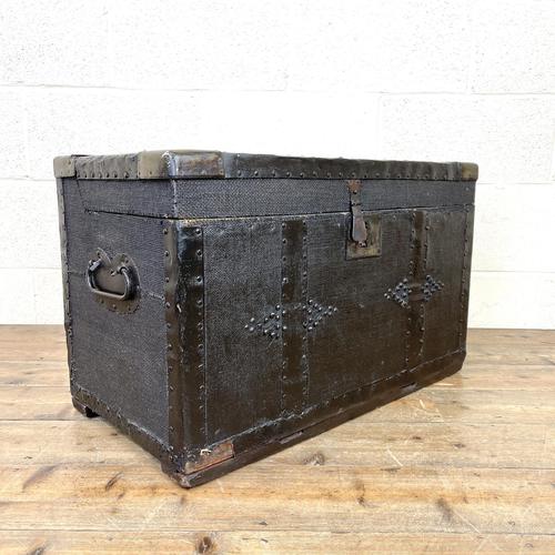 Antique 19th Century Canvas & Metal Bound Trunk (1 of 10) Antique 19th Century Canvas & Metal Bound Trunk (1 of 10)