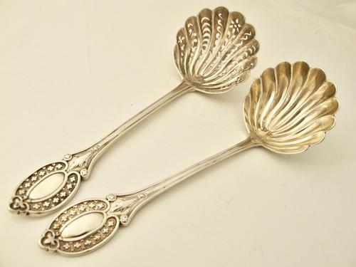 Lovely Pair of Victorian Silver Small Ladles H.J. Lias & Sons, London 1872 (1 of 6)