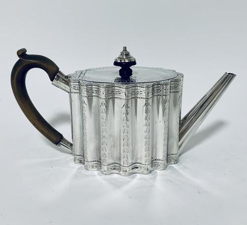 18th Century Georgian Solid Sterling Silver Teapot (1 of 16)