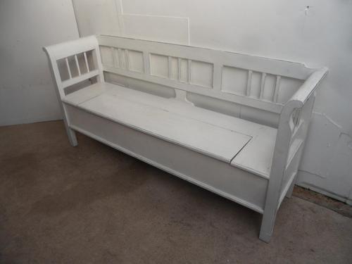 A White 3 Seater Antique/Old Pine Kitchen/Hall Box Settle/ Bench (1 of 9) A White 3 Seater Antique/Old Pine Kitchen/Hall Box Settle/ Bench (1 of 9)