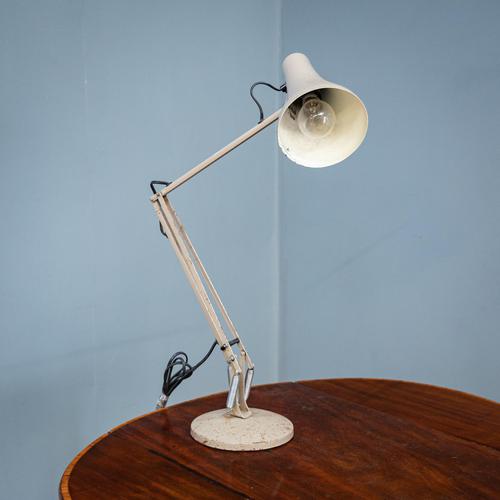 Vintage Anglepoise Lamp (1 of 8) Vintage Anglepoise Lamp (1 of 8)