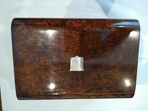 Walnut Wood Sewing Box with Mother of Pearl Inlay (1 of 13) Walnut Wood Sewing Box with Mother of Pearl Inlay (1 of 13)