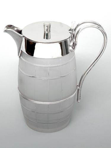 Barrel Shaped Silver Plated & Cut Glass Water or Beer Jug (1 of 3) Barrel Shaped Silver Plated & Cut Glass Water or Beer Jug (1 of 3)