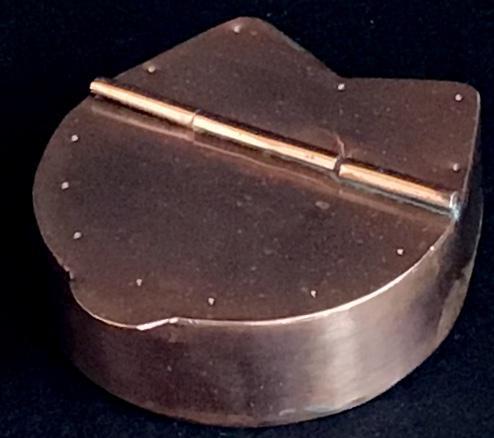 Victorian Copper Horseshoe Shape Snuff Box (1 of 3)