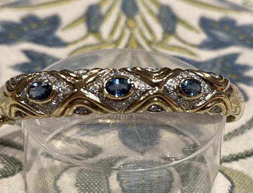 Diamond and Sapphire Bangle (1 of 27)