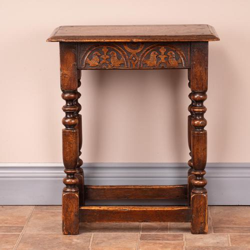 Carved Oak Joint Stool (1 of 15) Carved Oak Joint Stool (1 of 15)