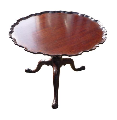 Carved Mahogany Reduced Tripod Table with Piecrust Top c.1800 (1 of 1) Carved Mahogany Reduced Tripod Table with Piecrust Top c.1800 (1 of 1)