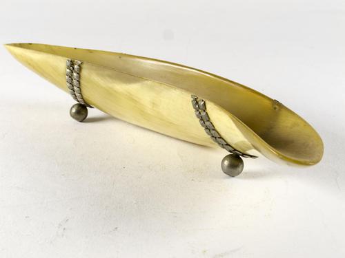 Art Deco Crescent Shaped Horn Dish (1 of 4) Art Deco Crescent Shaped Horn Dish (1 of 4)