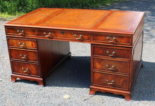 1960s Mahogany Pedestal Desk with Tan Leather on Top (1 of 3)