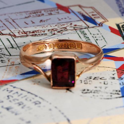 The Antique 1919 Rose Gold Garnet Ring (1 of 5)