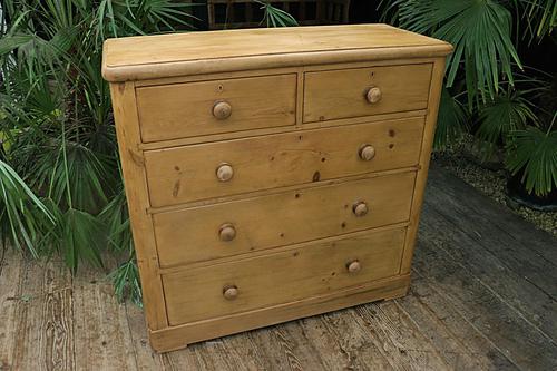 Large & Quality Old Stripped Pine Chest Drawers (1 of 8)