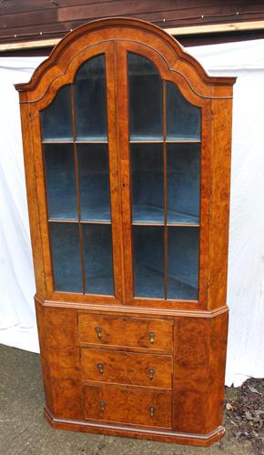 1960s Mahogany Dome Topped Corner Cabinet on Stand (1 of 4)