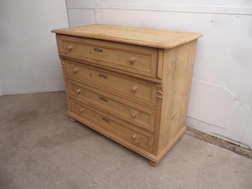 Massive Victorian Antique Pine 4 Drawer Chest of Drawers to wax / paint (1 of 12)