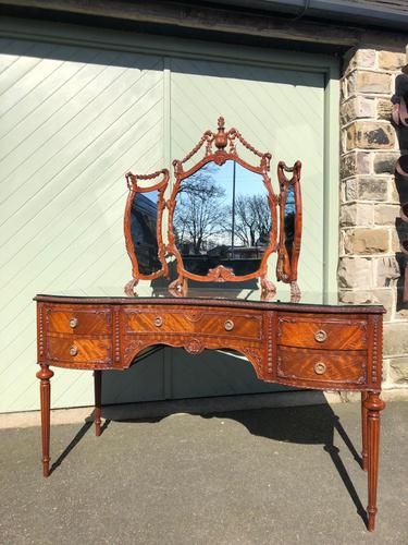 Quality Antique Mahogany Dressing Table (1 of 12) Quality Antique Mahogany Dressing Table (1 of 12)