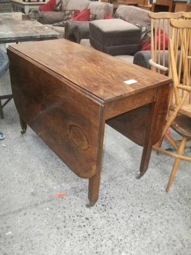 Early Drop Leaf Mahogany Dining Table (1 of 3)